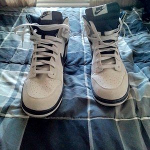 Nike Dunk Mid Black and White Size 12